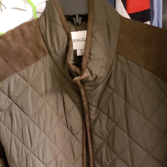 SALE! Quilted Vest Classic Fit Olive Color - Picture 2 of 5
